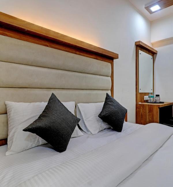 Sun Inn Residency , Navi Mumbai Kültér fotó