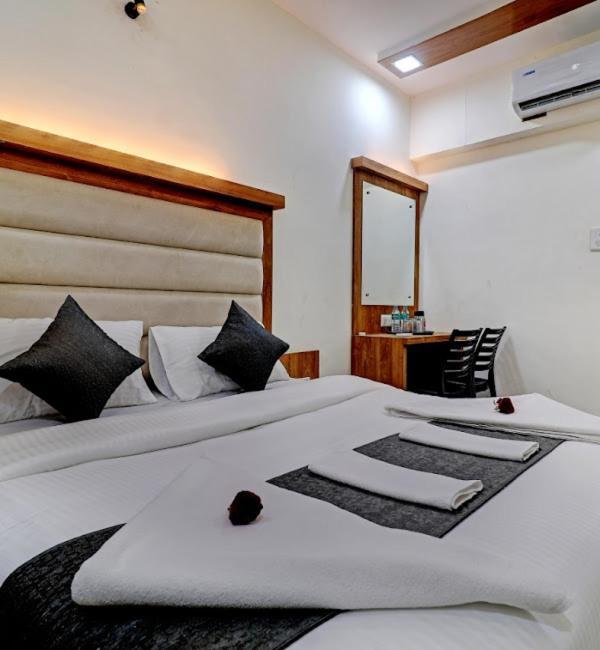 Sun Inn Residency , Navi Mumbai Kültér fotó